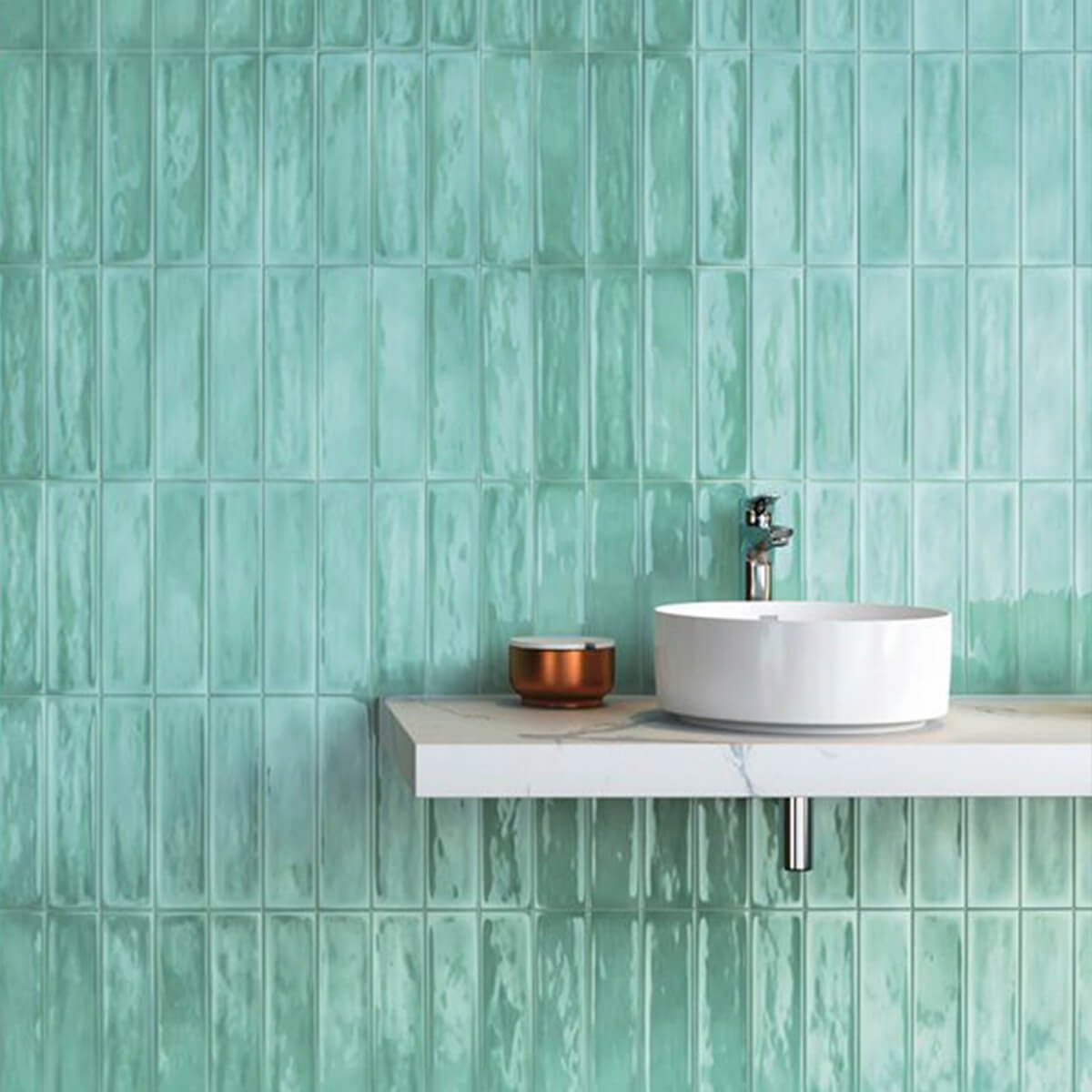 DESCUBRE OTRA MANERA DIFERENTE Y ORIGINAL DE DECORAR CON AZULEJOS EL CUARTO DE BAÑO. | Vedek Revestimientos