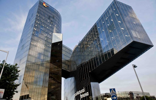 MIRALLES, UN HOMENAJE AL ARQUITECTO A LOS 20 AÑOS DE SU FALLECIMIENTO. | Vedek Revestimientos