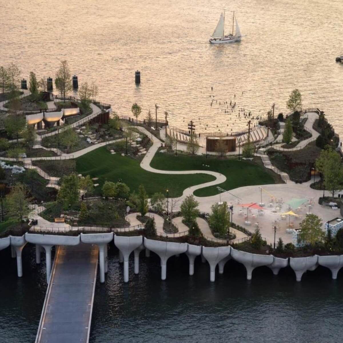 Para visitar el nuevo parque de Nueva York tendrás que adentrarte en el rí­o Hudson. | Vedek Revestimientos
