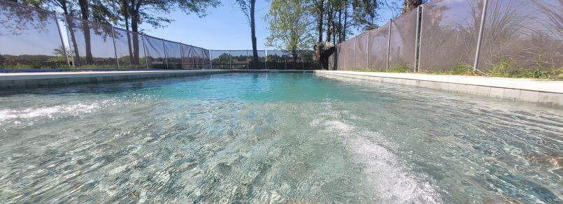 PIEDRA BALI PARA PISCINAS. UNA OPCIÓN NATURAL CON BENEFICIOS IMPRESCINDIBLES. | Vedek Revestimientos