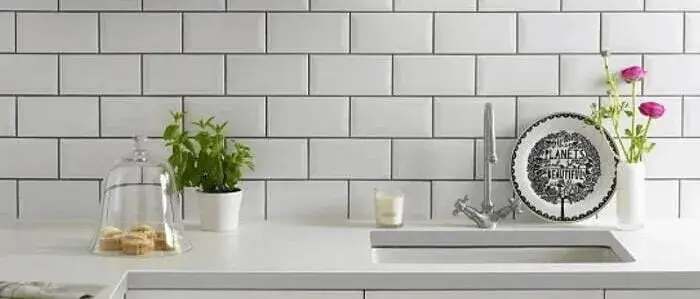 AZULEJOS MATE O BRILLANTES PARA TU COCINA Y BAÑO: ¿CUÁL ELEGIR? | Vedek Revestimientos