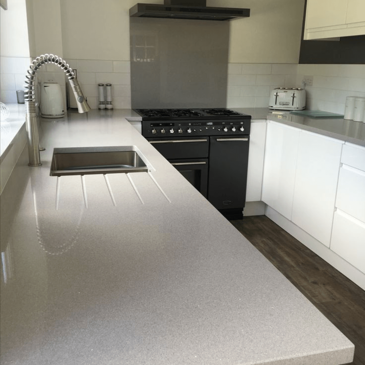 Aluminio Nube Silestone | Vedek Revestimientos