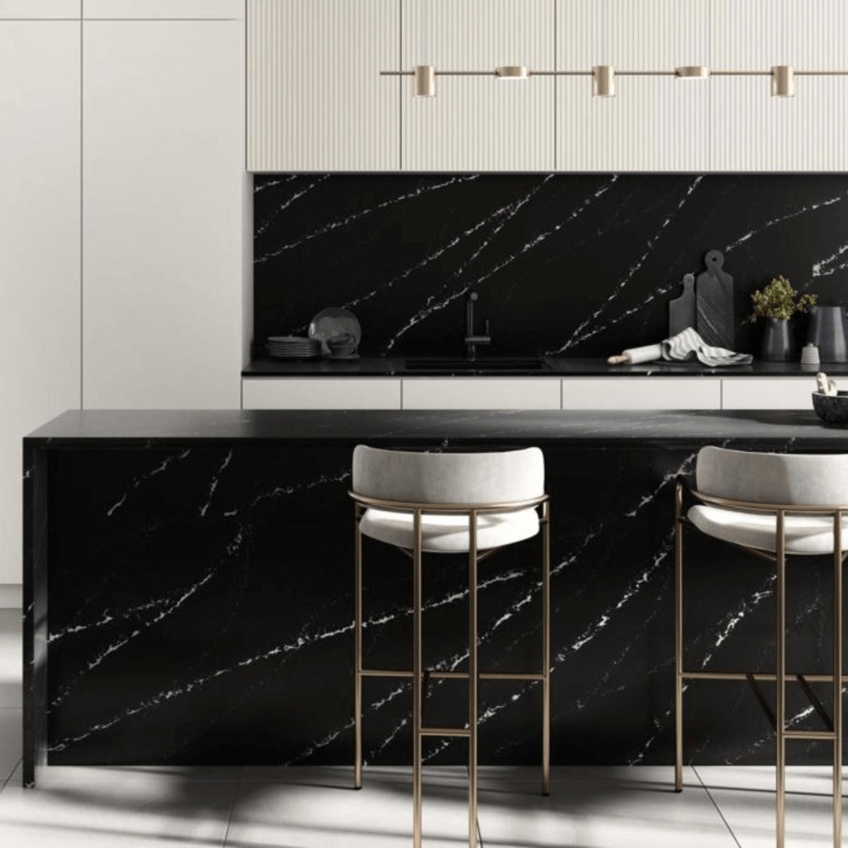Eternal Marquina Silestone | Vedek Revestimientos