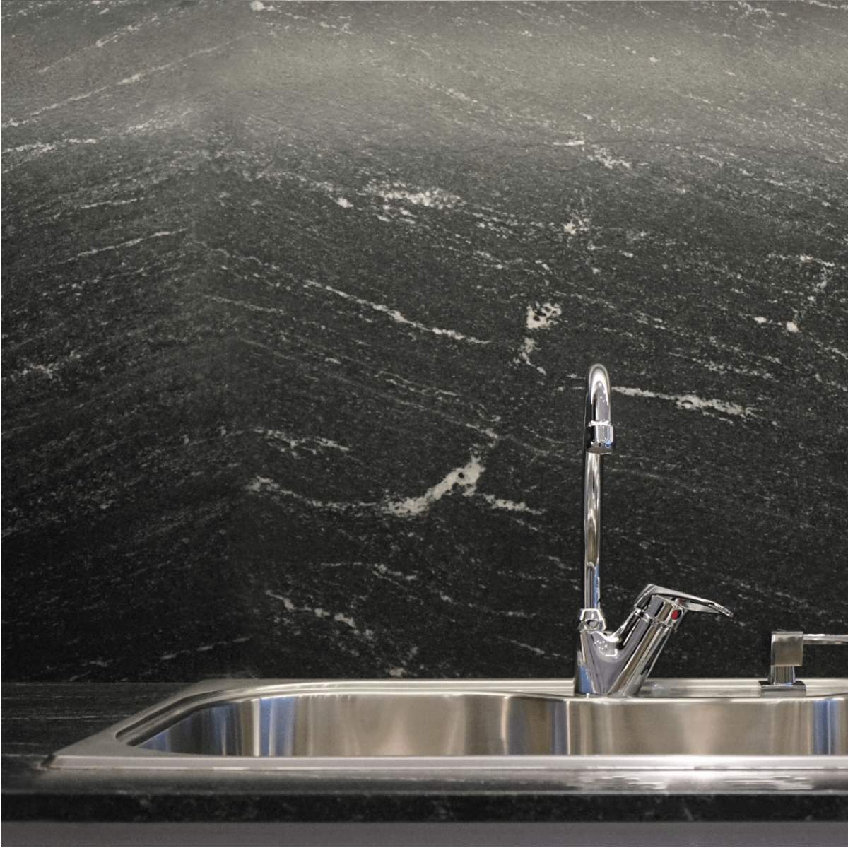 Granito Ebony Crystal | Vedek Revestimientos