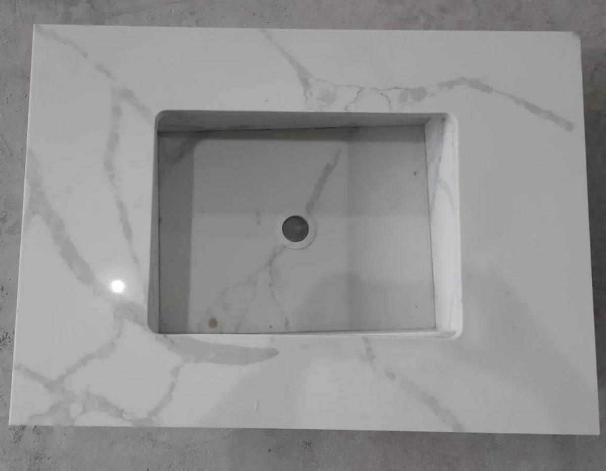 Bacha Calacatta VDK 0,7 x 0,5 | Vedek Revestimientos