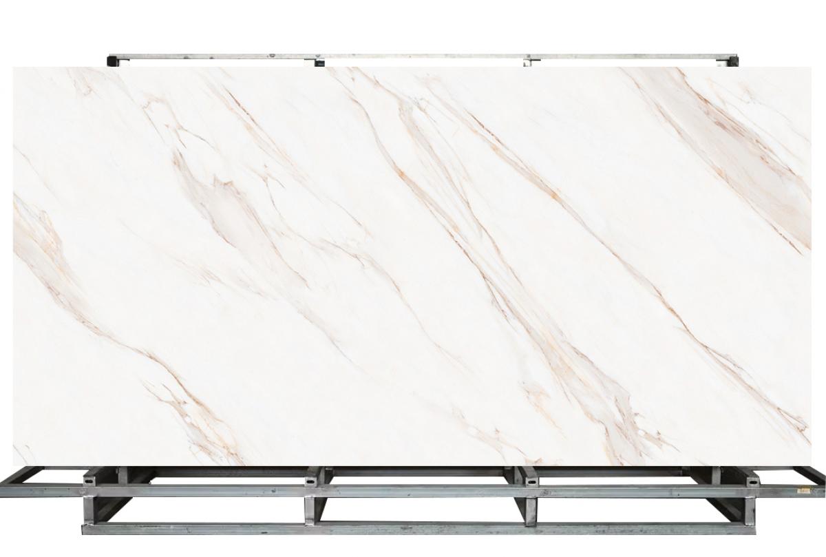 Statuario Gold - Piedra Sinterizada Vedek | Vedek Revestimientos