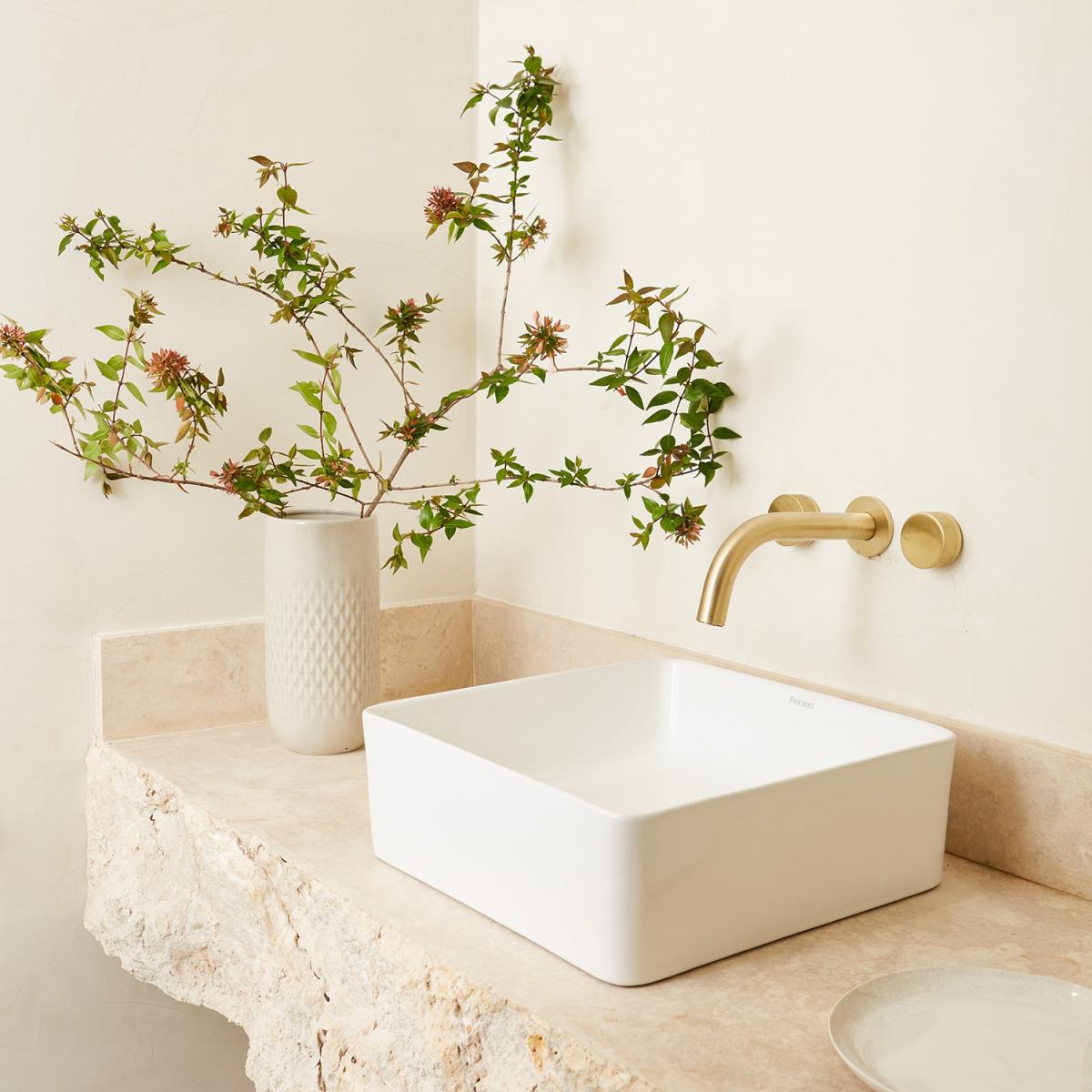 Griferia Peirano Lavatorio  de Pared  Fabric Gold | Vedek Revestimientos