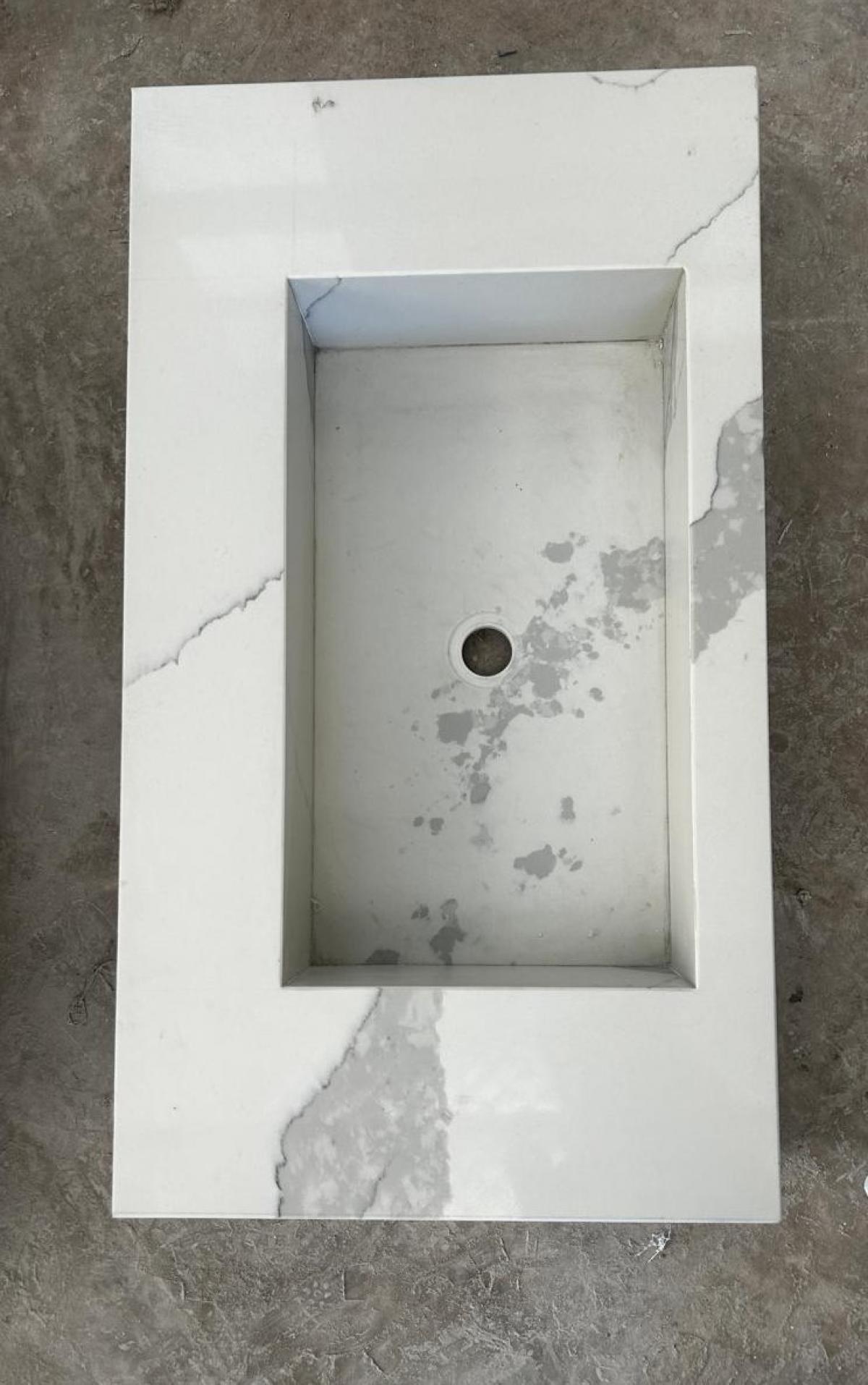 Bacha Calacatta Extra VDK 0,80 x 0,45 | Vedek Revestimientos